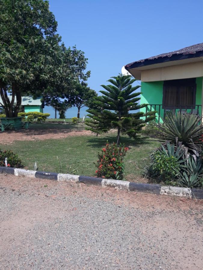 Abuesi Beach Resort 세콘디타코라디 외부 사진