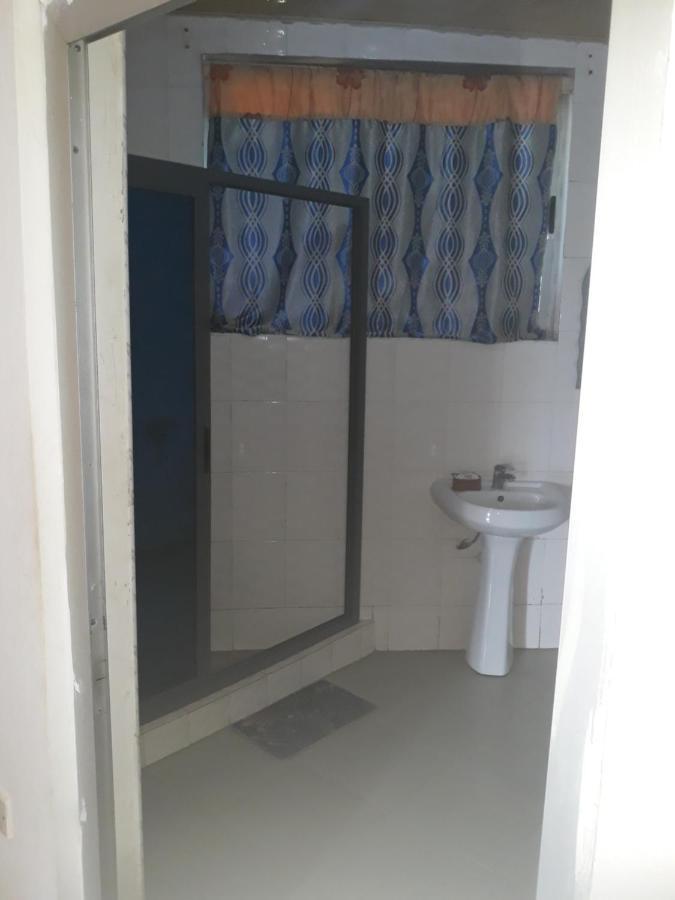 Abuesi Beach Resort 세콘디타코라디 외부 사진